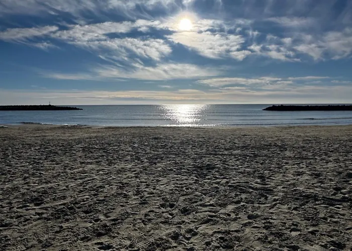 アパート T2 Au Coeur De La Marina Climatise セット