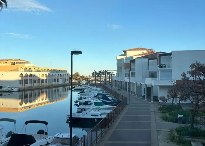 T2 Au Coeur De La Marina Climatise Sète